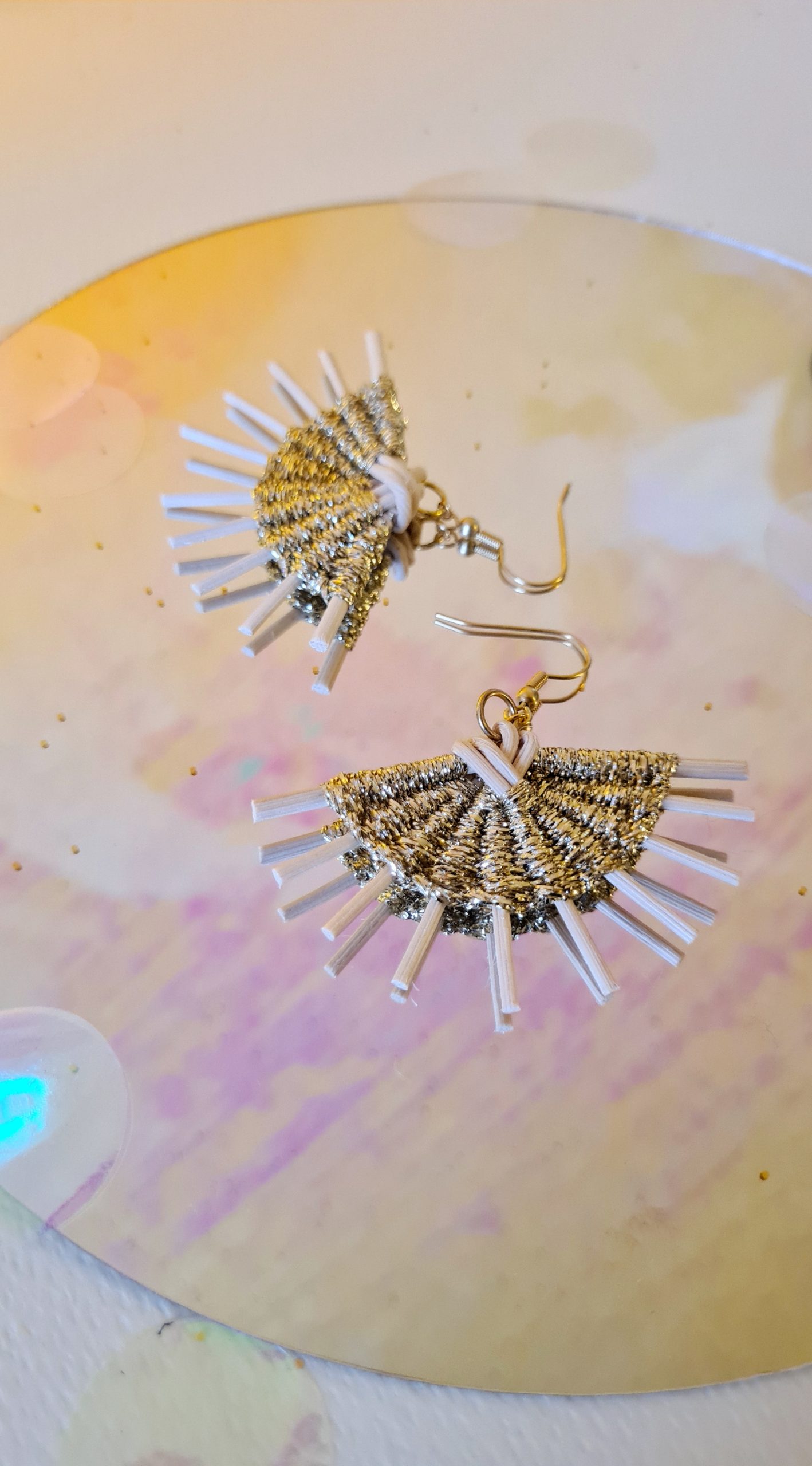 Boucle d'oreilles dorée