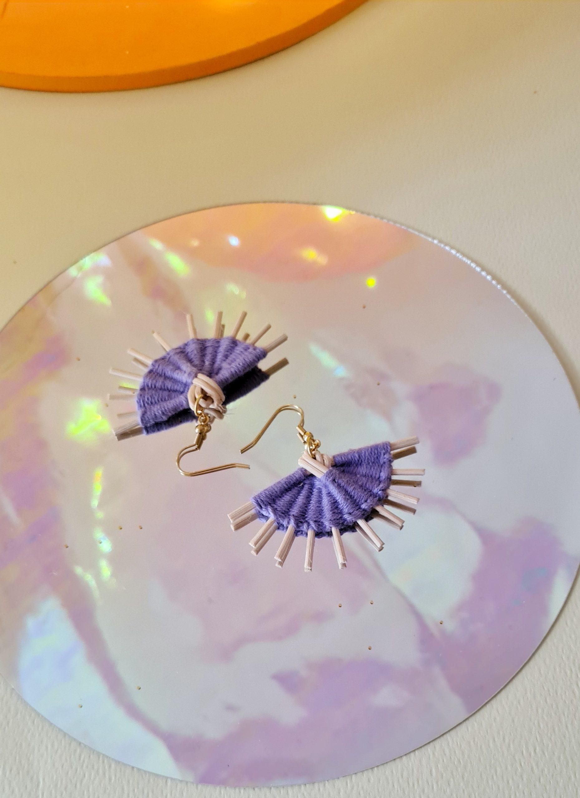 Boucles d'oreilles violet clair