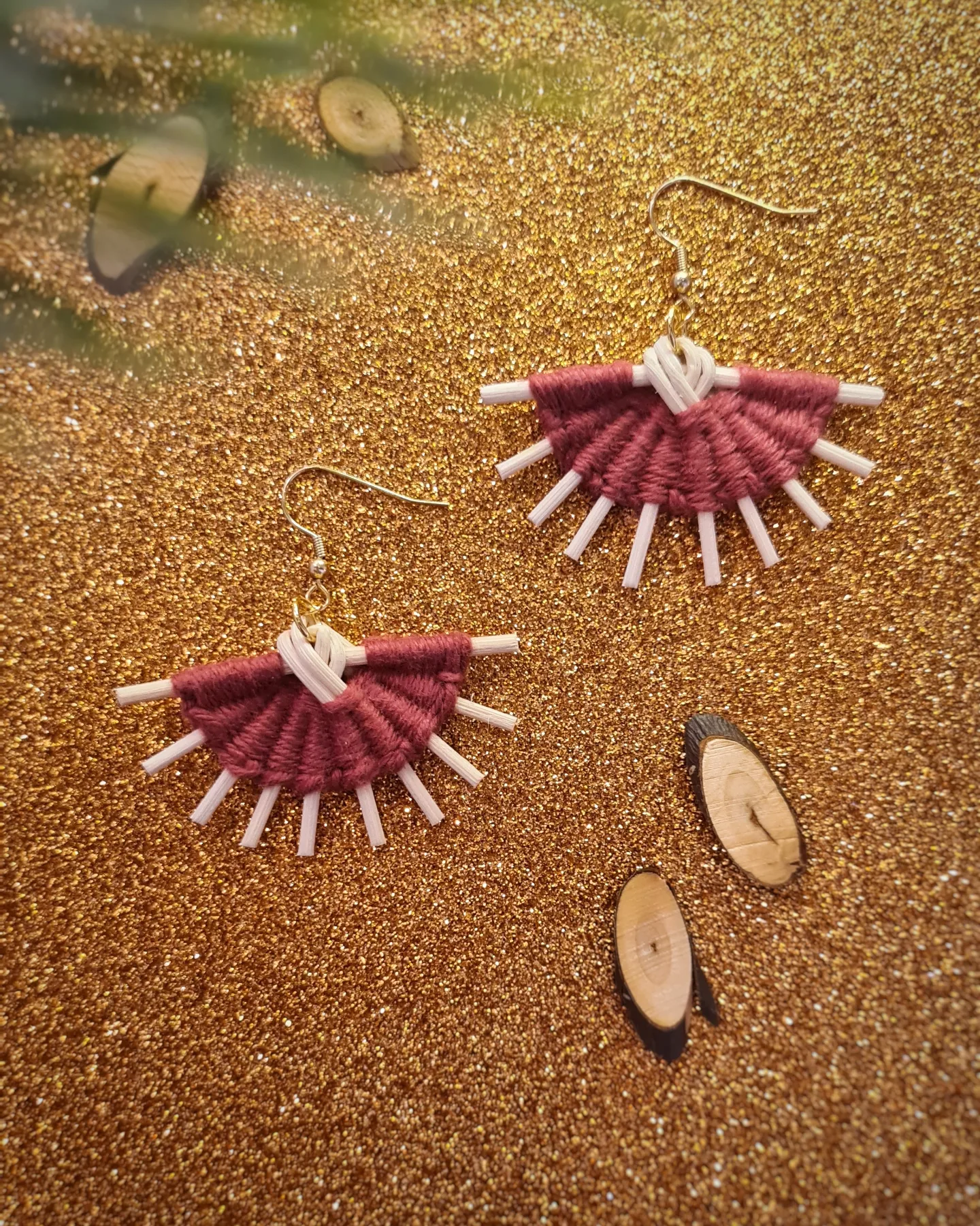 Boucles d'oreilles lie de vin