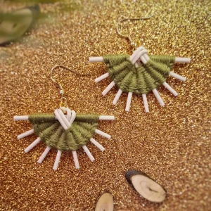 Boucles d'oreilles kaki